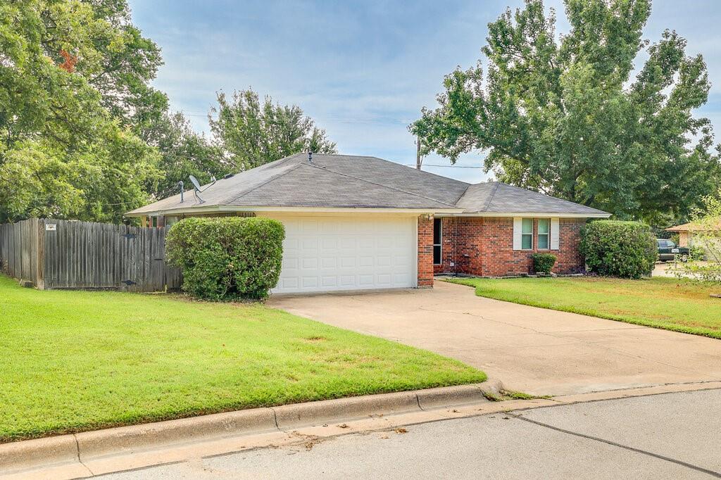 4315 Woodmeadow Court Property Photo 2