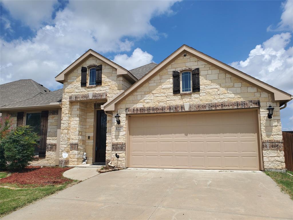 4228 Sweet Clover Lane Property Photo 1