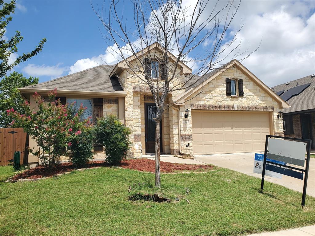 4228 Sweet Clover Lane Property Photo 3