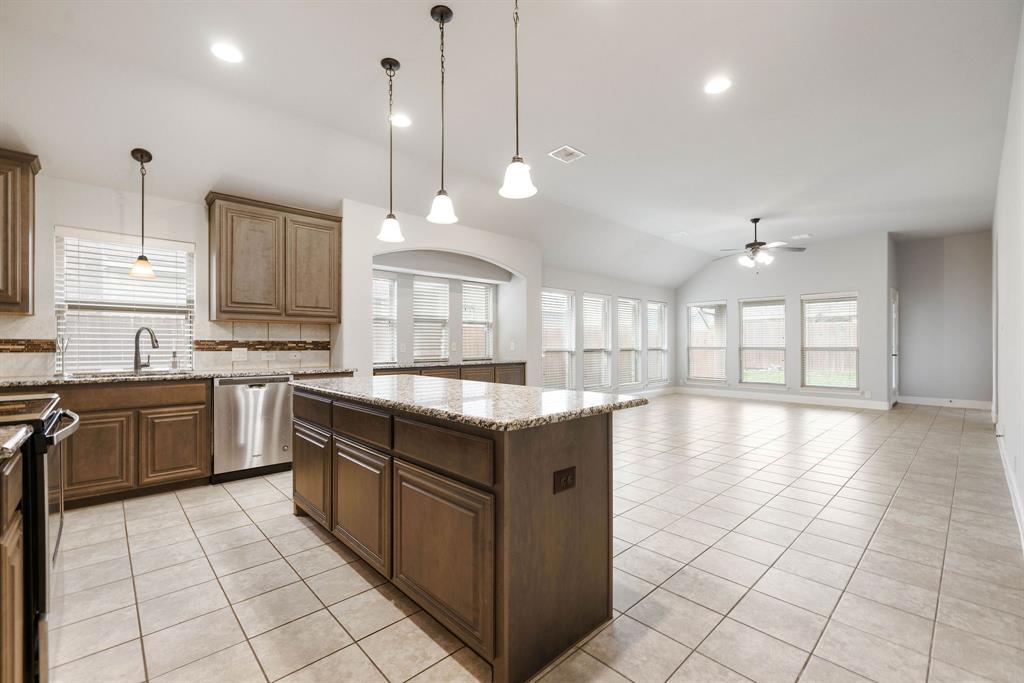4228 Sweet Clover Lane Property Photo 8