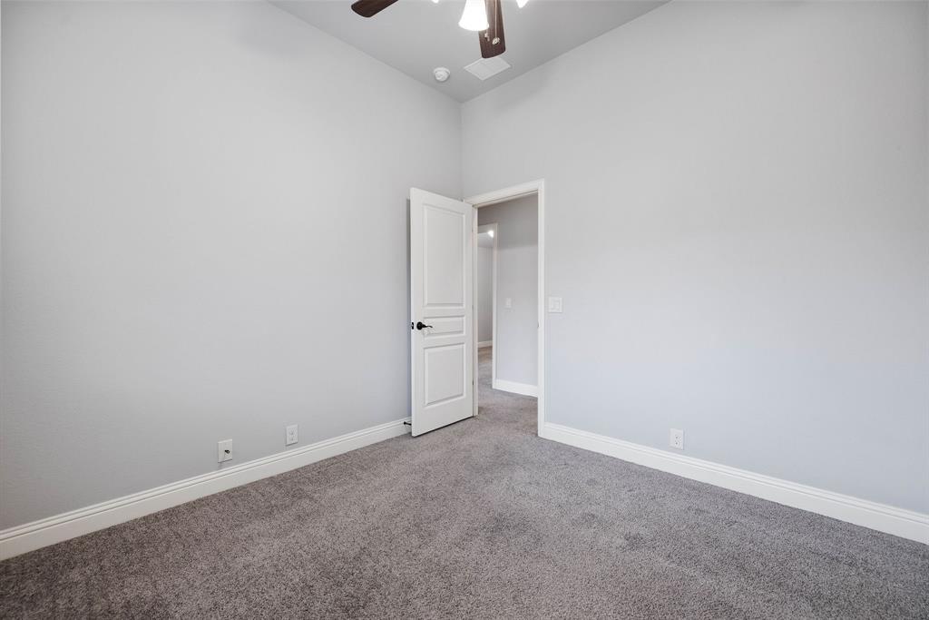 4228 Sweet Clover Lane Property Photo 30