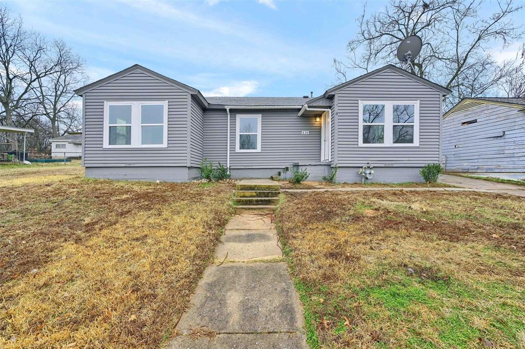 626 E Gandy Street Property Photo 1