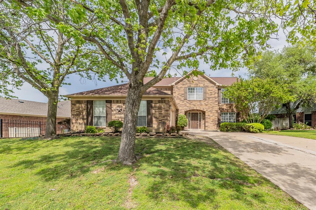 8411 Creekbluff Drive Property Photo 1