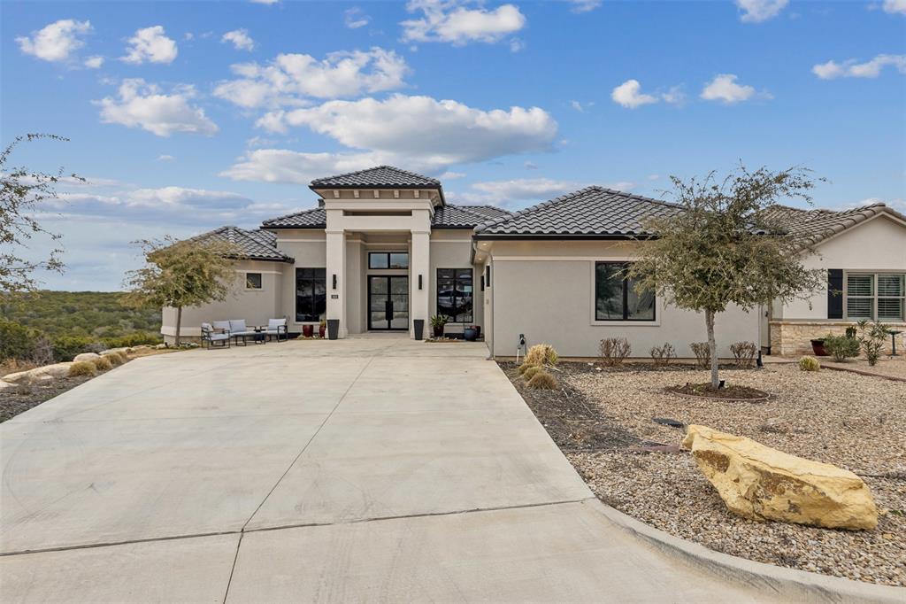 148 Valley View Property Photo 3