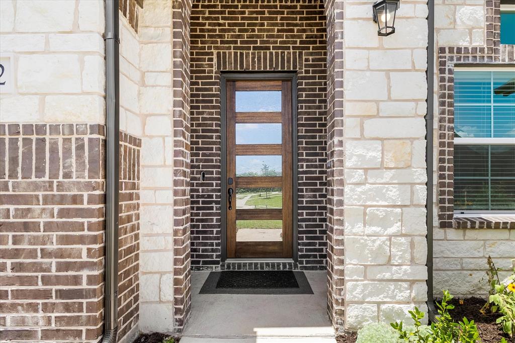 212 Skyward Lane Property Photo 3