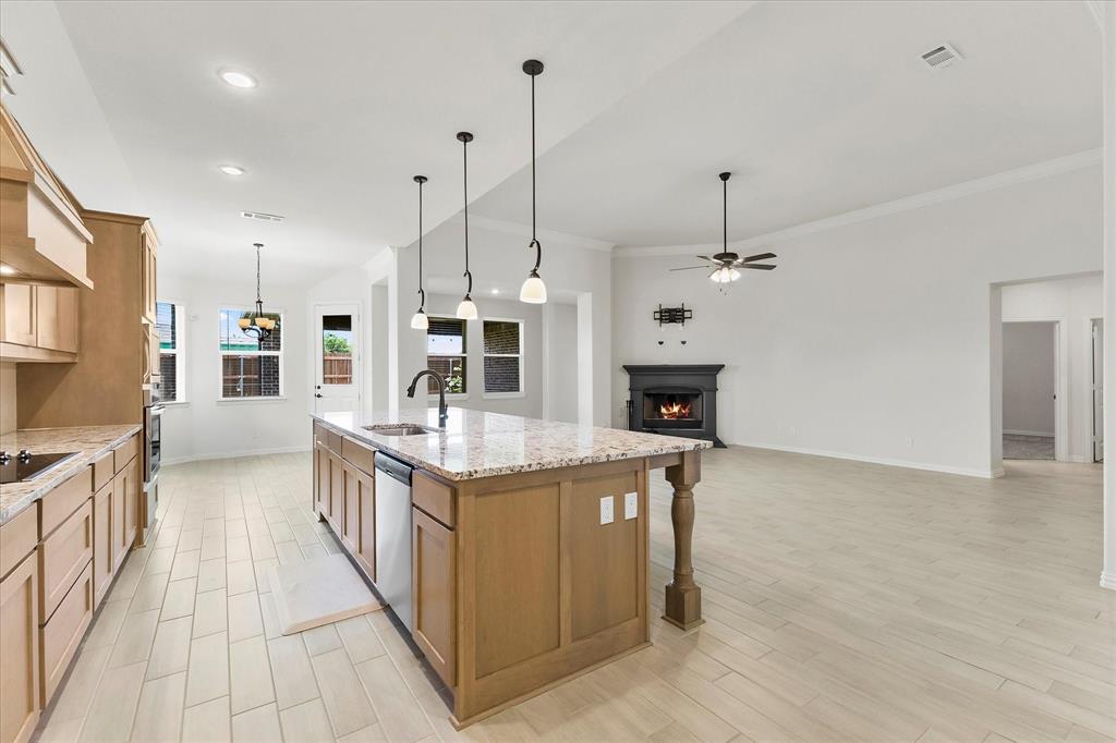 212 Skyward Lane Property Photo 9