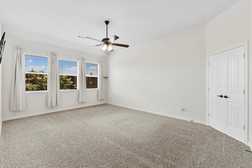 212 Skyward Lane Property Photo 16