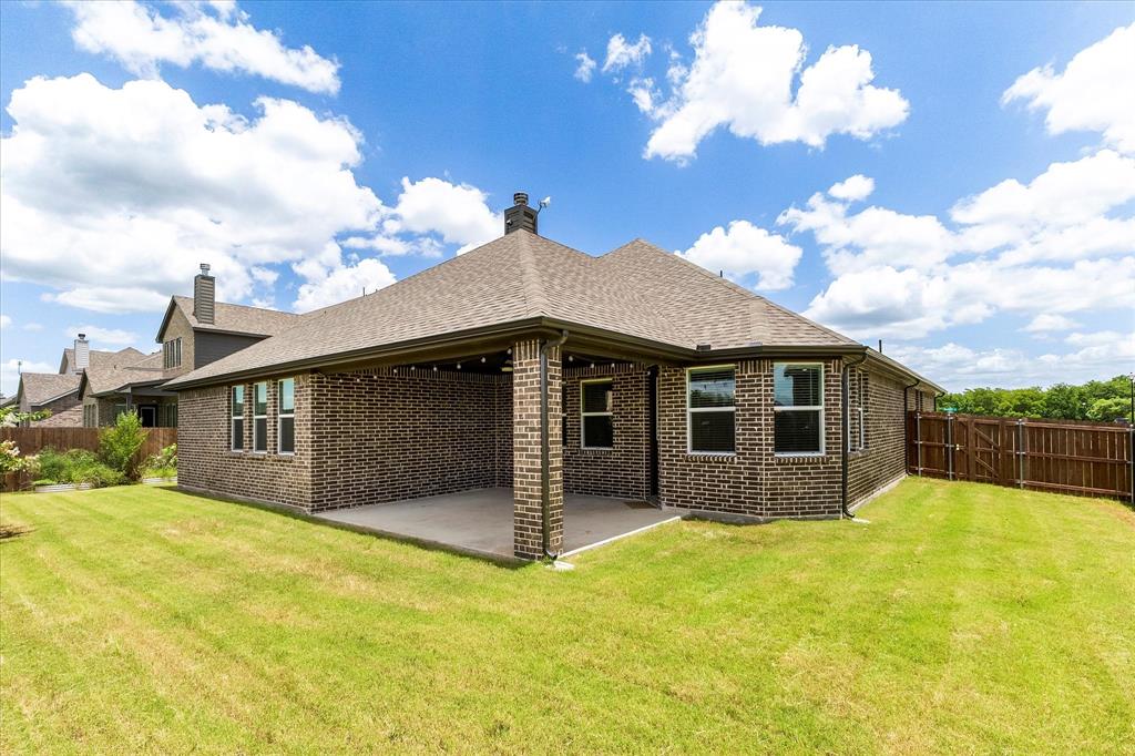 212 Skyward Lane Property Photo 27