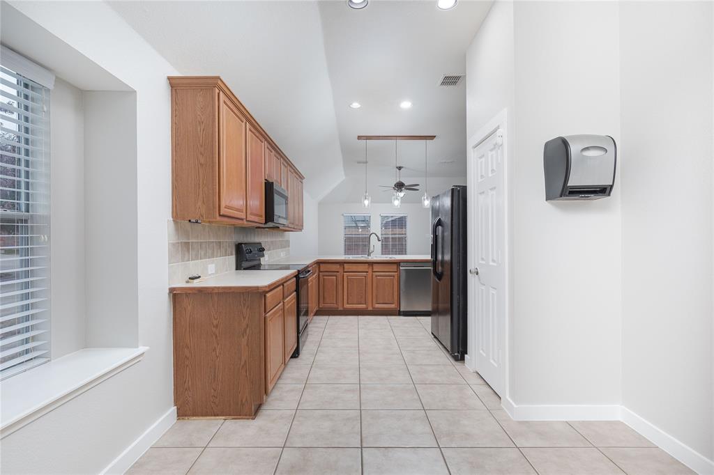 4034 Heavenly Way Property Photo 8
