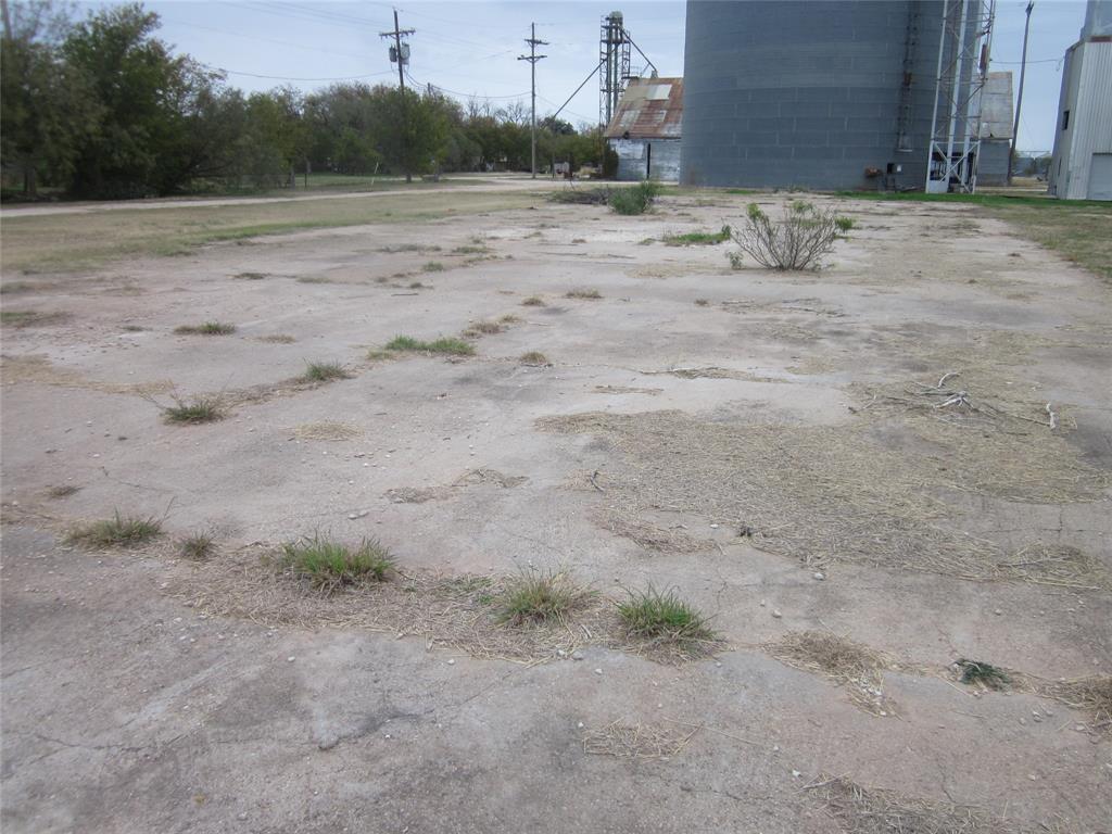 00 W Pierce Property Photo 9
