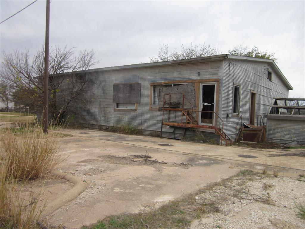 00 W Pierce Property Photo 16