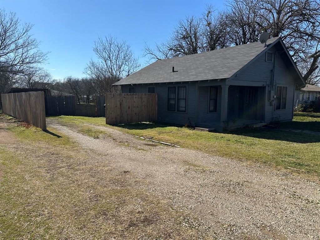 253 W Archer Street Property Photo