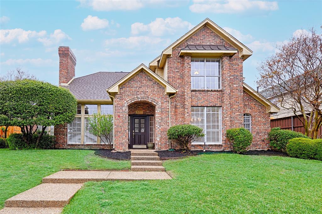 2215 Burgundy Drive Property Photo