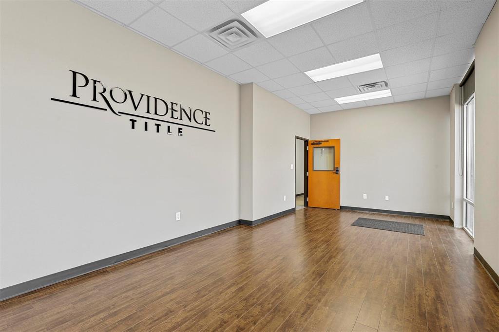 615 Johnson Avenue Property Photo 10