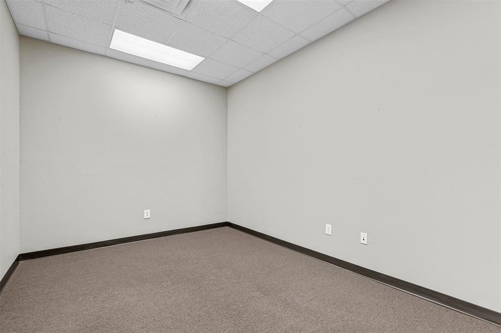 615 Johnson Avenue Property Photo 12
