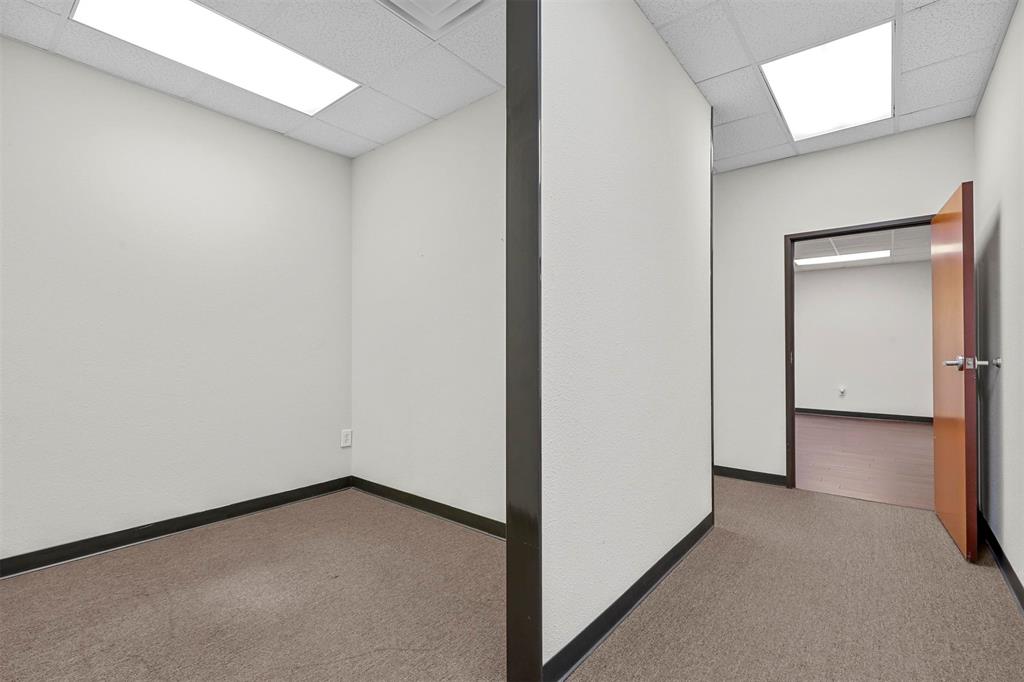615 Johnson Avenue Property Photo 19