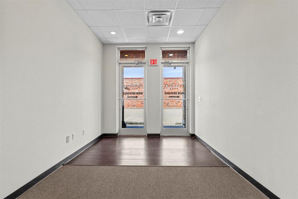 615 Johnson Avenue Property Photo 32