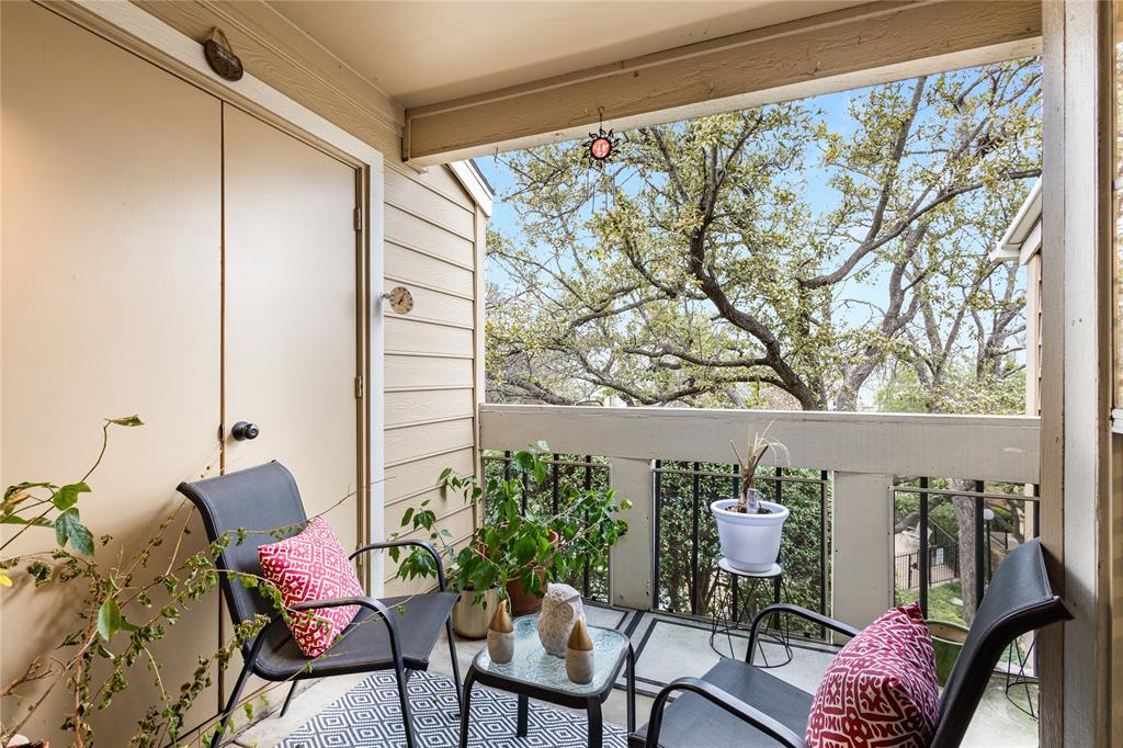 14277 Preston Road Property Photo 1
