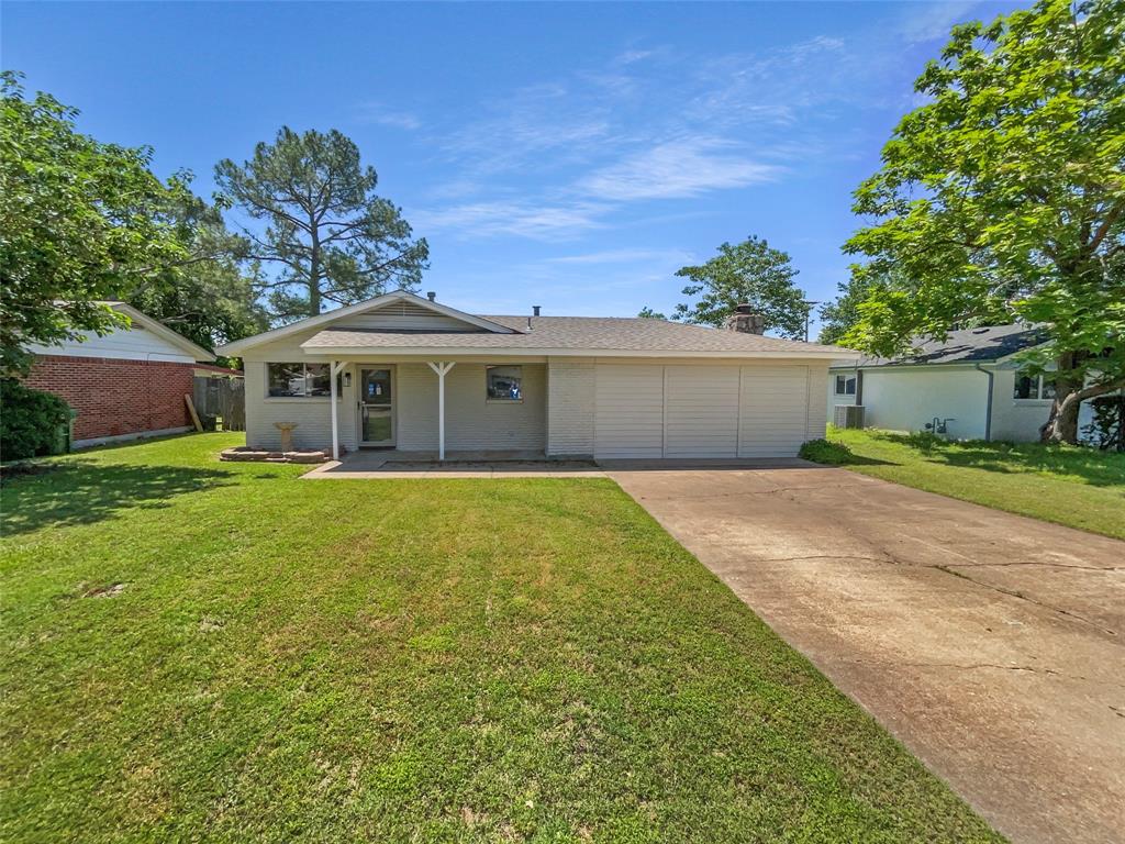 712 Brookfield Drive Property Photo