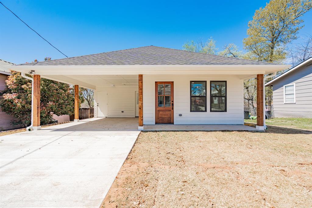 308 Santa Fe Property Photo