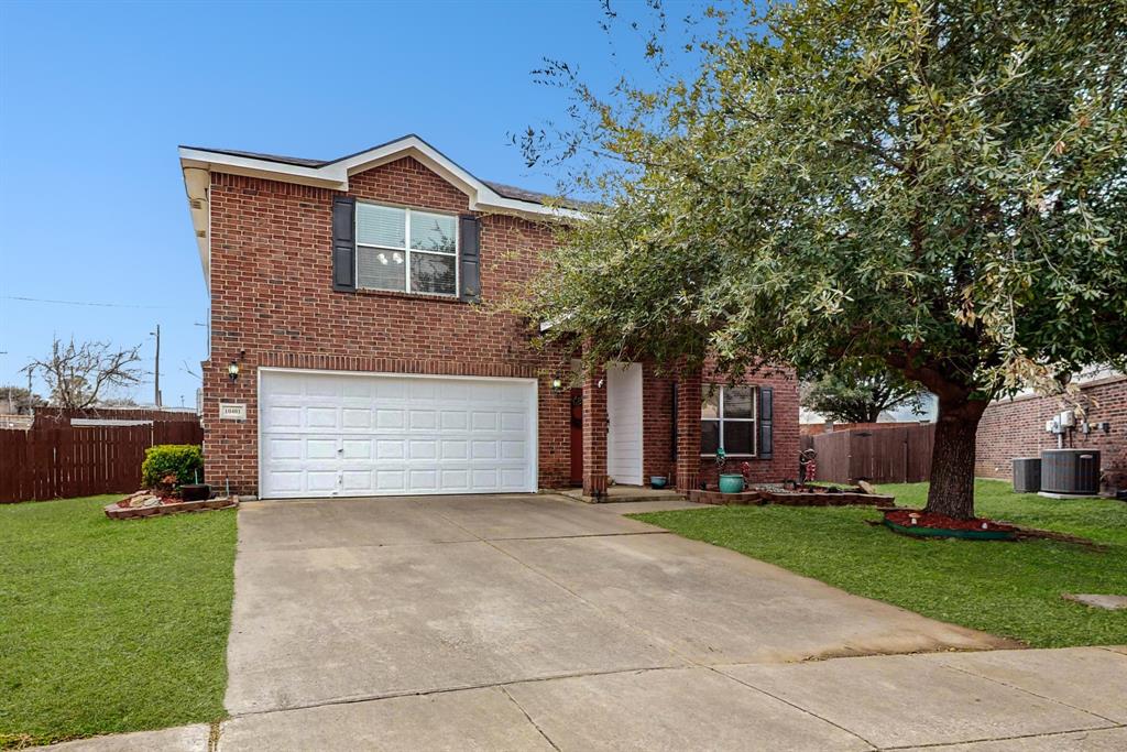 10401 Wooded Court Property Photo