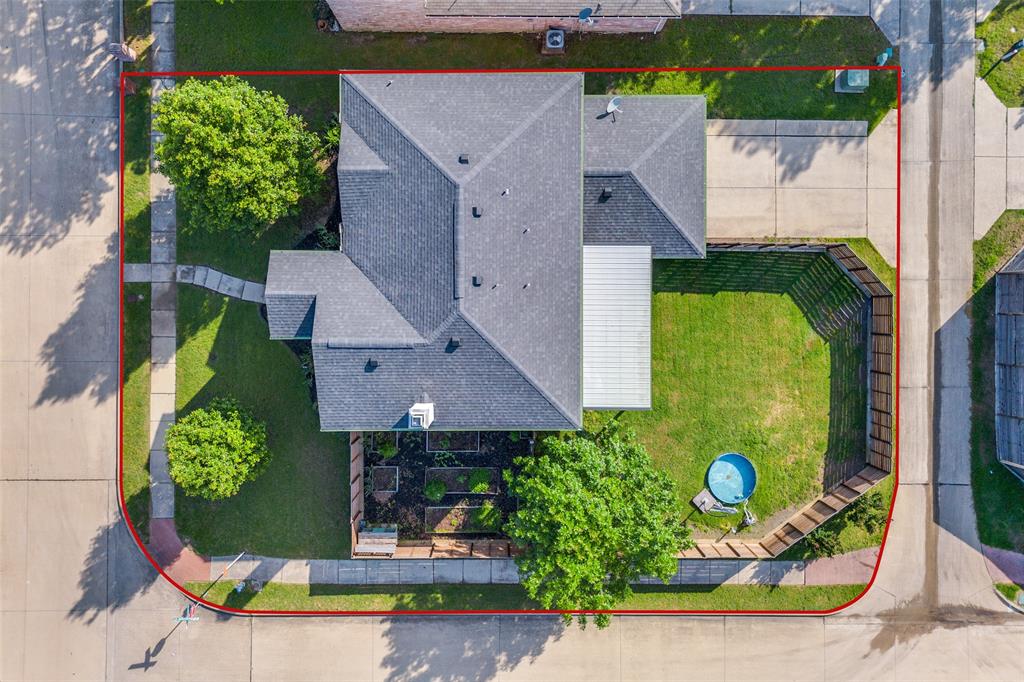 1663 Hickory Creek Lane Property Photo 16