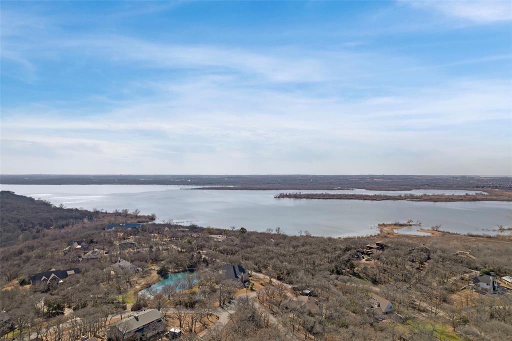 3916 Sunnyview Lane Property Photo 4