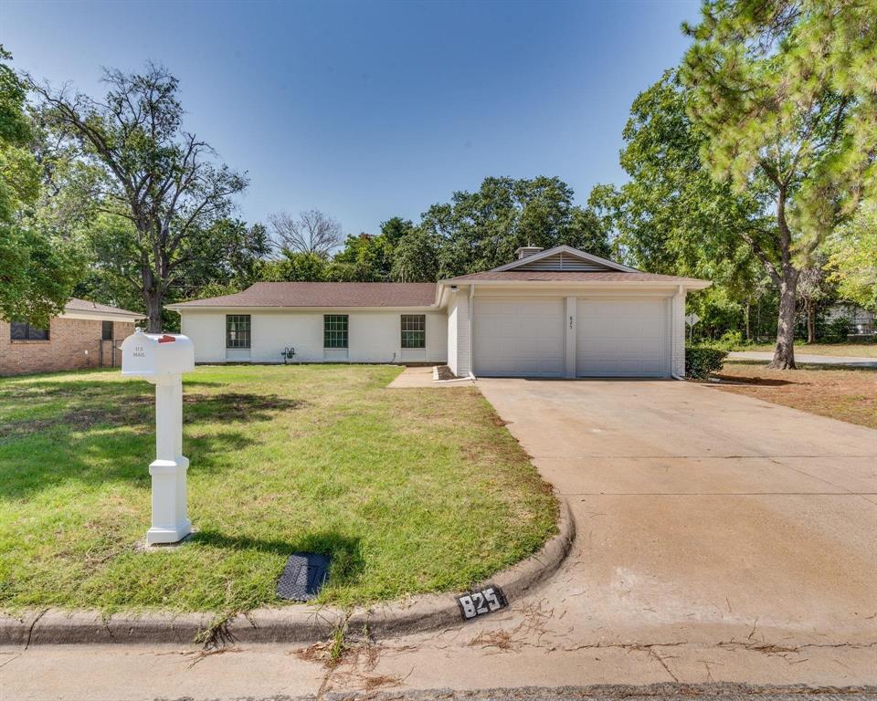 825 Timberhill Drive Property Photo