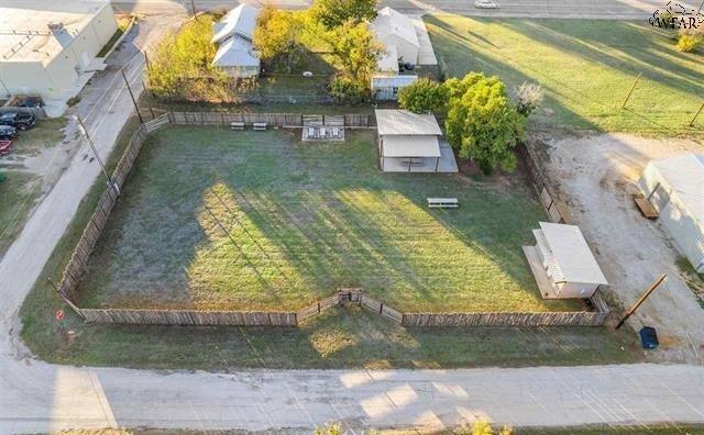 305 Sycamore Property Photo 3