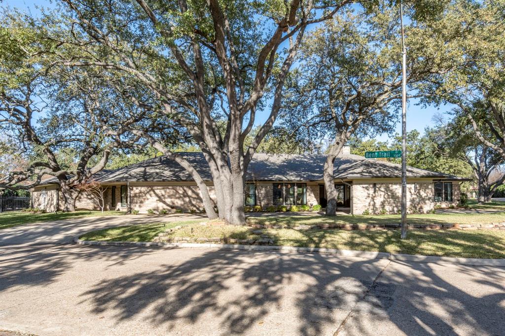 5523 Bent Trail Property Photo 27