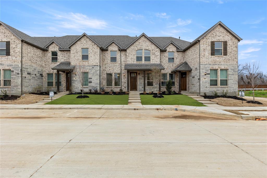 3045 Tall Pine Property Photo