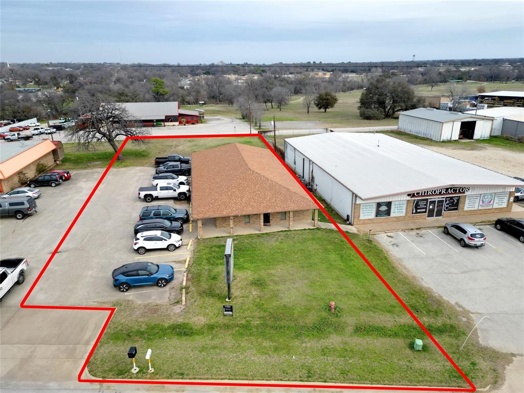311 E Highway 199 Property Photo 1