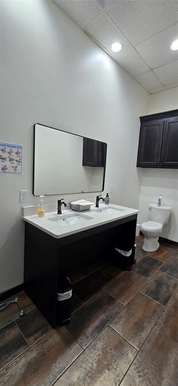 208 N Highway 377 Property Photo 12