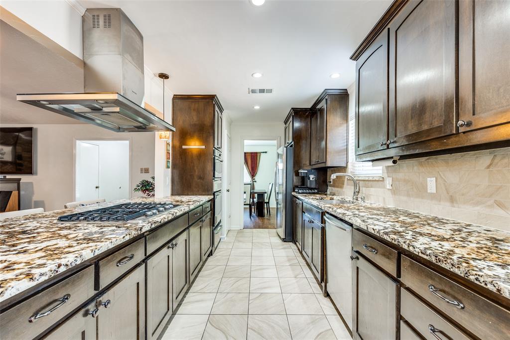 6628 Fireflame Drive Property Photo
