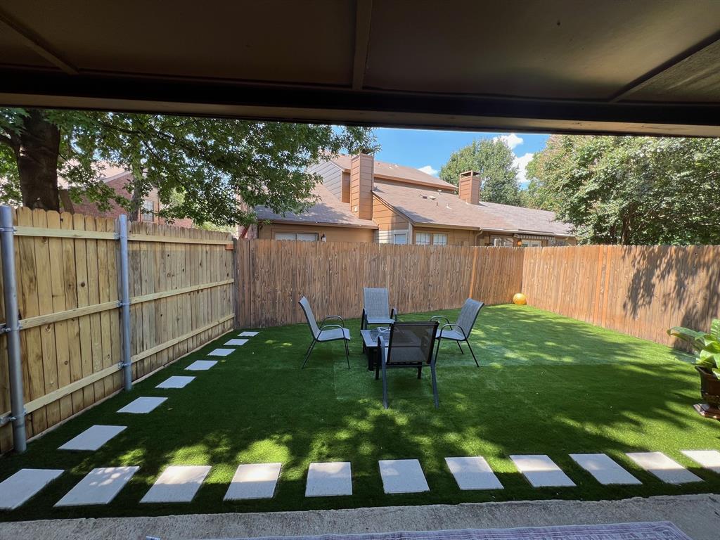 1605 Brentwood Drive