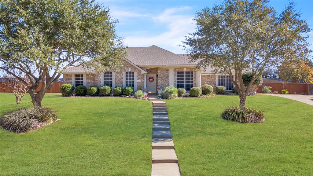 116 Wooded Creek Drive Property Photo