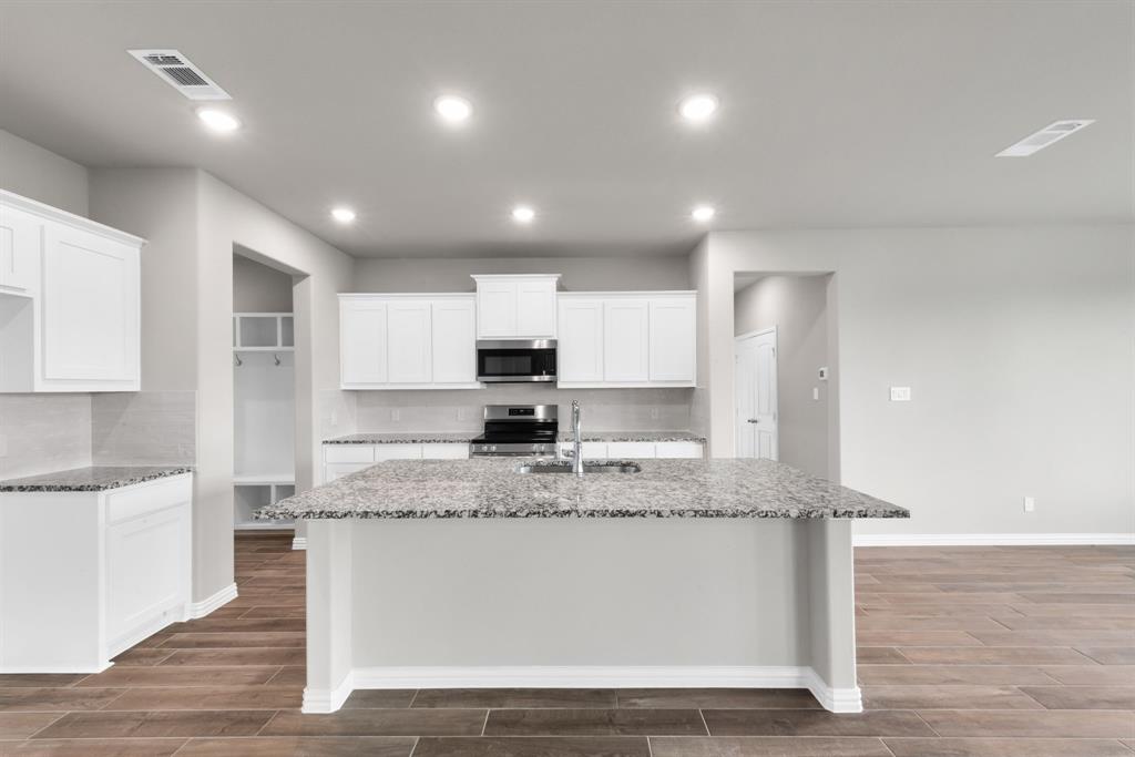 2475 Blackjack Oak Road Property Photo 17