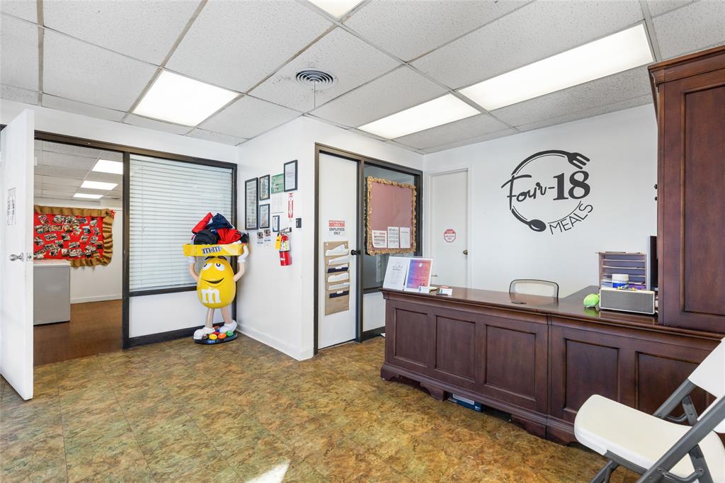 1912 Joe Ramsey Boulevard Property Photo 25