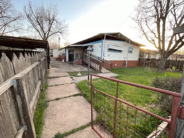 214 Coke Street Property Photo