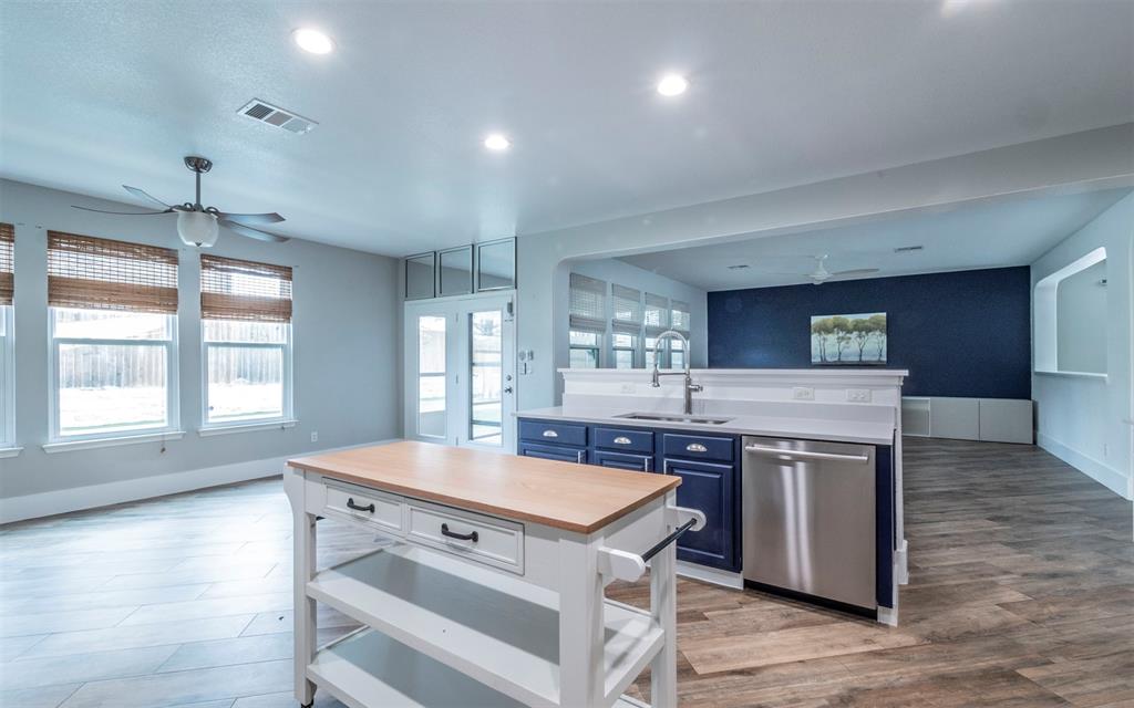 2802 Perkins Place