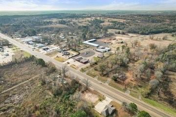 1868 S Us 259 Property Photo 1