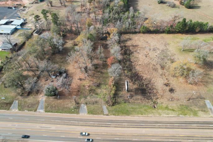 1868 S Us 259 Property Photo 3