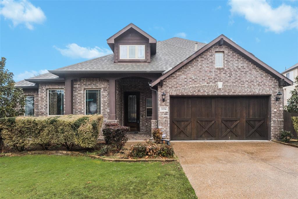 3236 Peachtree Lane Property Photo 4