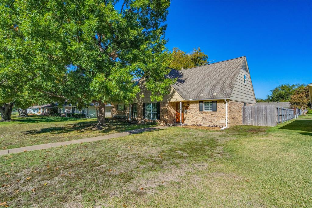 3435 Janlyn Lane Property Photo