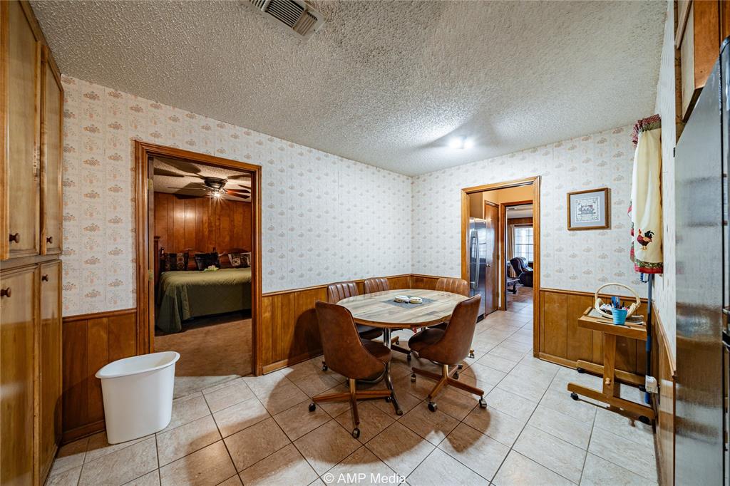 1992 Sand Flat Road Property Photo 27