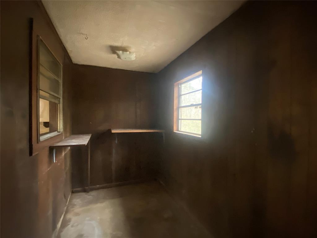 1169 County Road 971 Property Photo 14