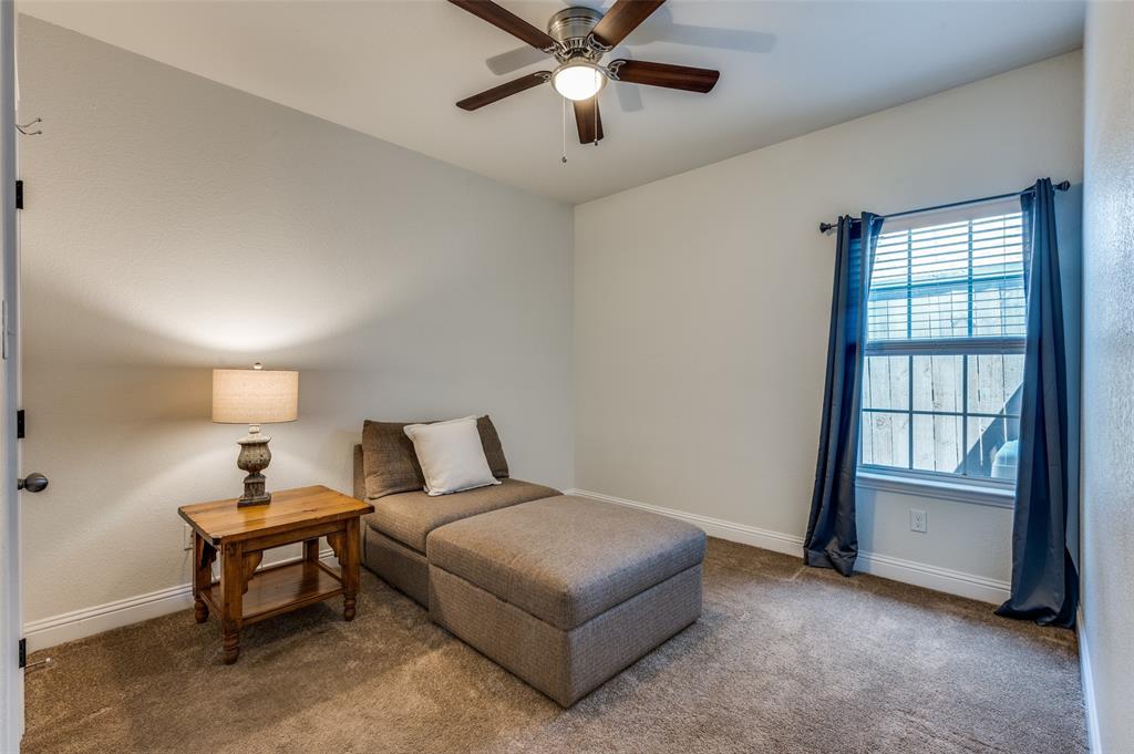 3032 James Avenue Property Photo 11