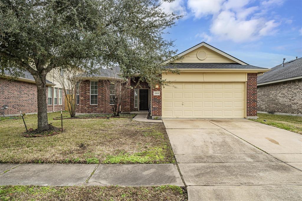 1914 Spring Forge Drive Property Photo