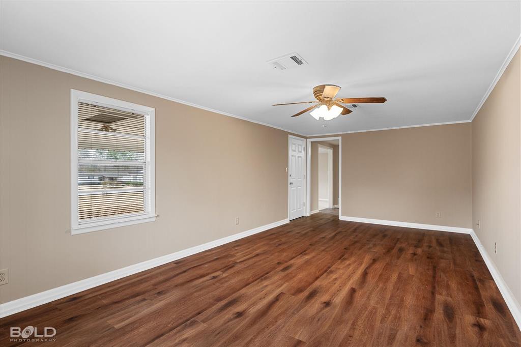 10806 Newson Road Property Photo 15