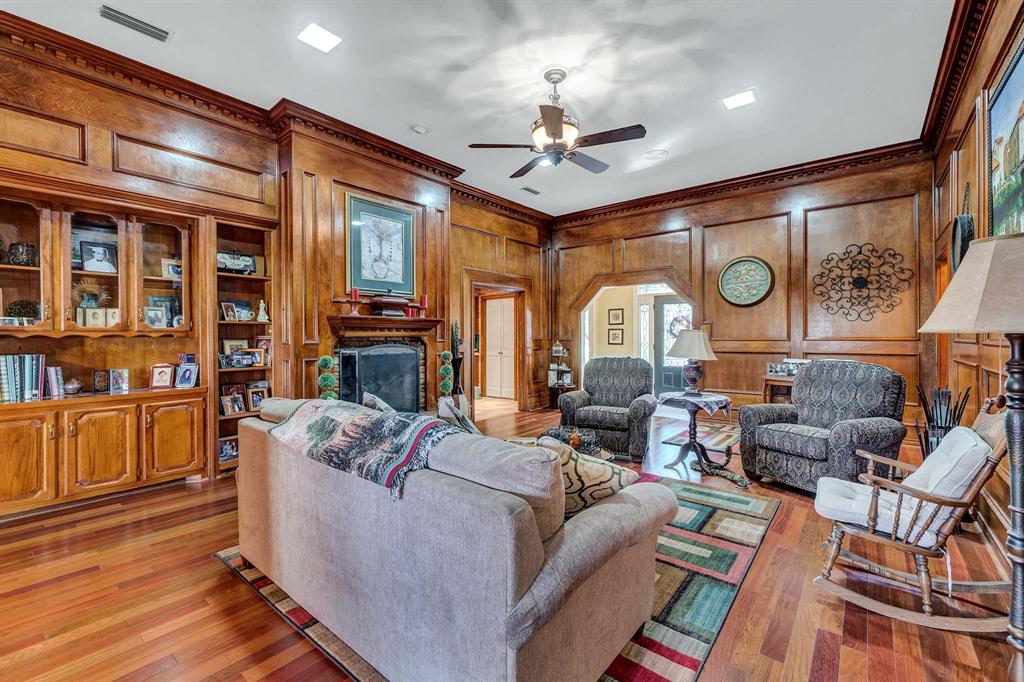 3904 Allendale Property Photo